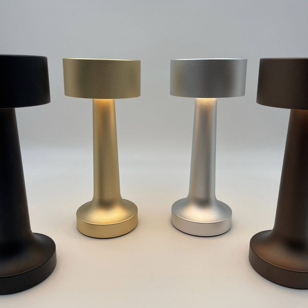 Bar & Restauraunt Table Lamp Ren