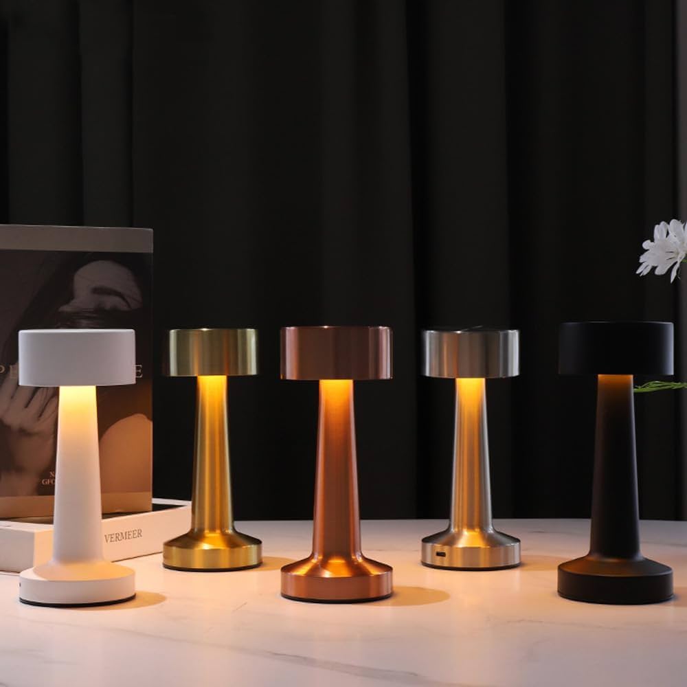 Bar & Restauraunt Table Lamp Ren